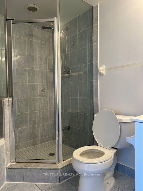 Photo 9 of Unit 905, 130 Pond Drive, Markham, Commerce Valley — HOMEH