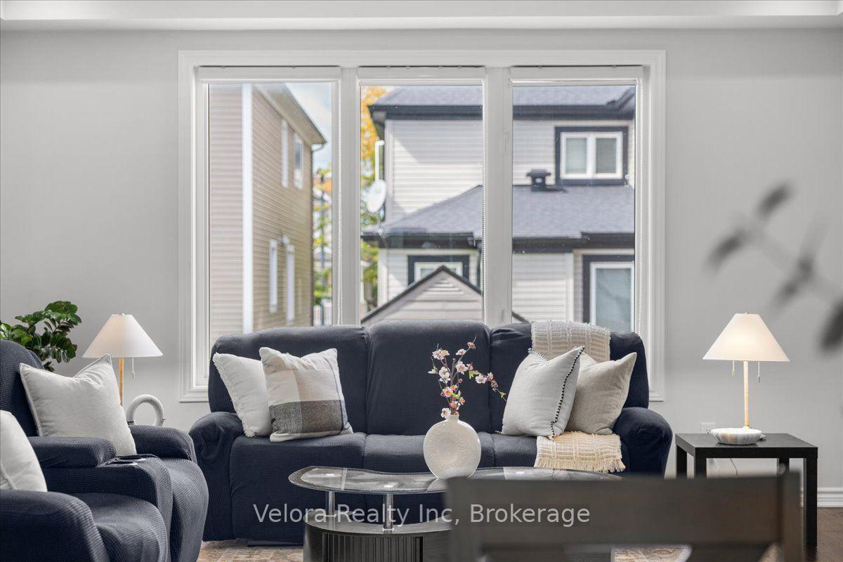 Photo 16 of 762 Rosehill Avenue, Ottawa, Stittsville (North) — HOMEH