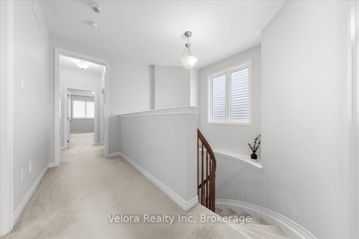 Photo 24 of 762 Rosehill Avenue, Ottawa, Stittsville (North) — HOMEH