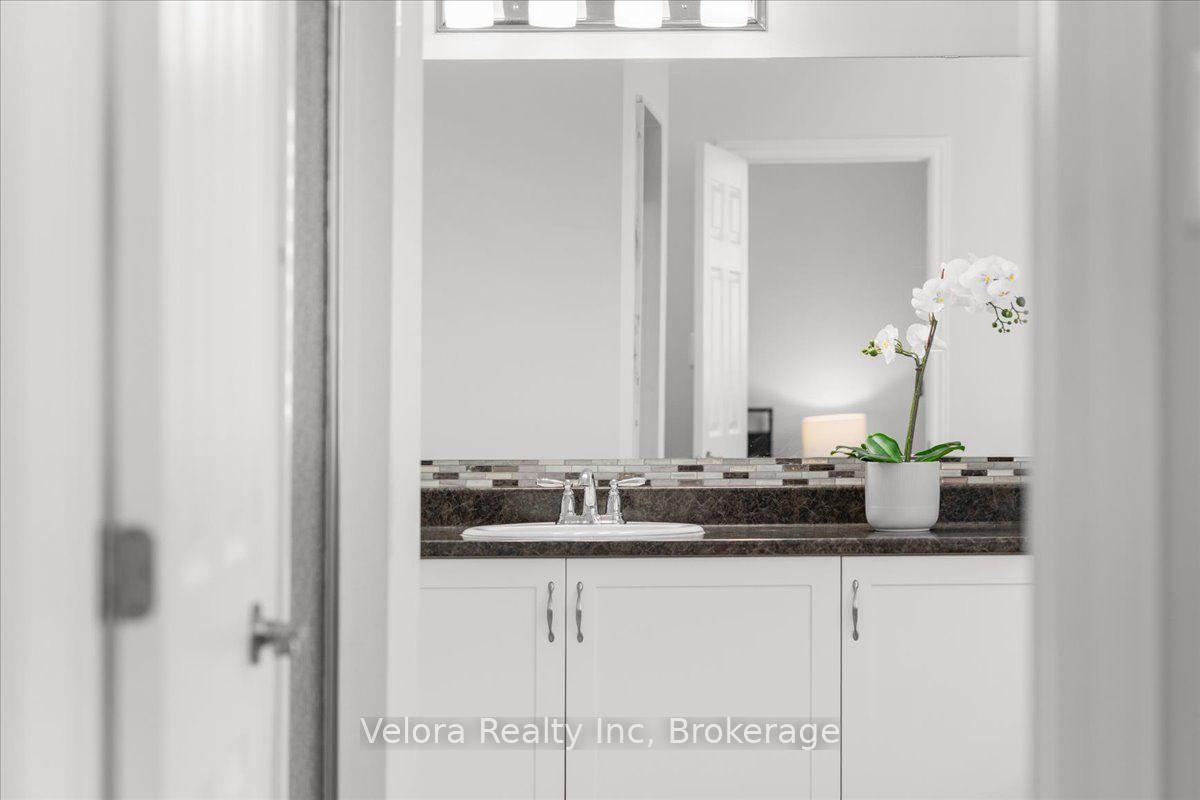 Photo 32 of 762 Rosehill Avenue, Ottawa, Stittsville (North) — HOMEH