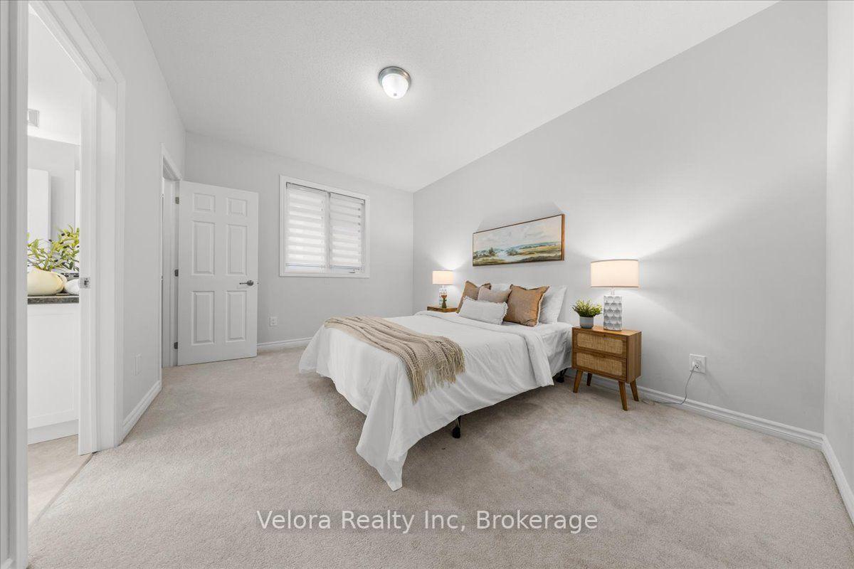 Photo 33 of 762 Rosehill Avenue, Ottawa, Stittsville (North) — HOMEH