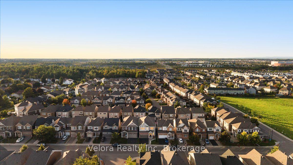 Photo 47 of 762 Rosehill Avenue, Ottawa, Stittsville (North) — HOMEH