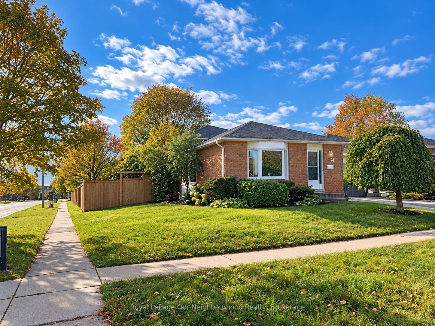 Photo of 74 Centrefield Drive