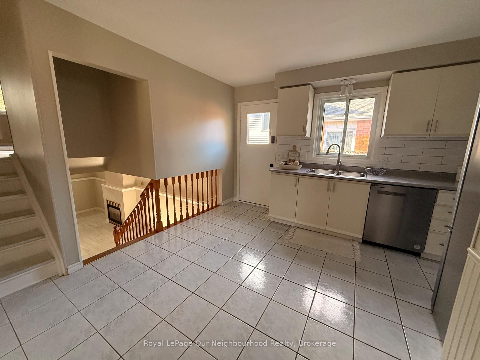 Photo 17 of 74 Centrefield Drive, Clarington, Courtice — HOMEH