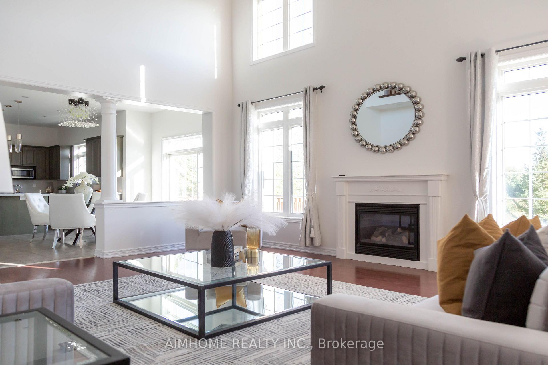 Photo 15 of 11 Alpaca Drive, Richmond Hill, Jefferson — HOMEH
