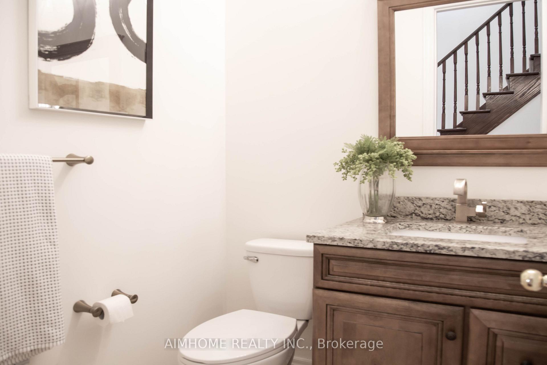 Photo 31 of 11 Alpaca Drive, Richmond Hill, Jefferson — HOMEH