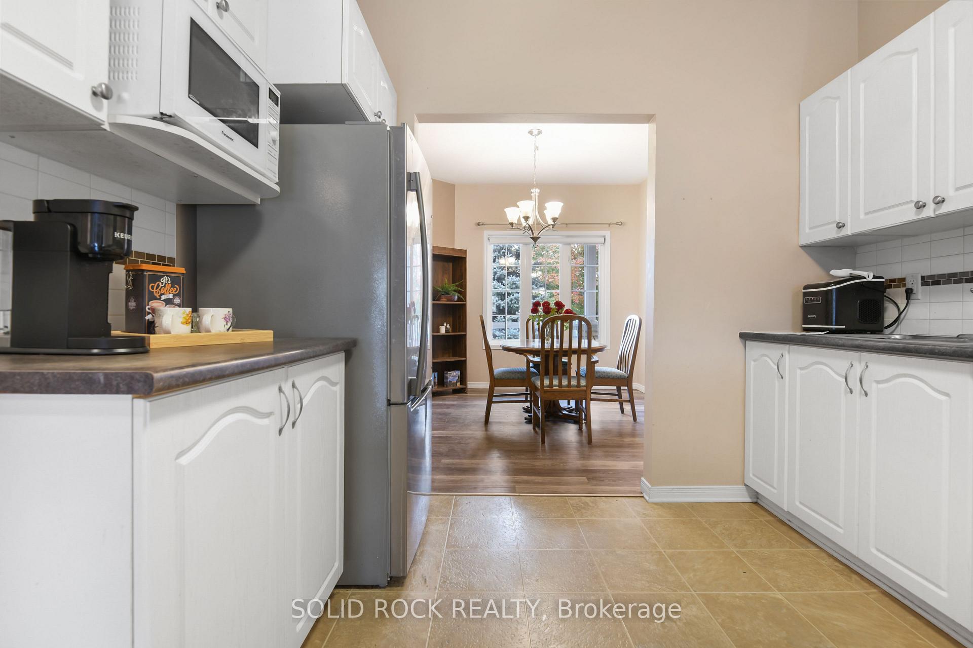 Photo 11 of 16 Moe Robillard Street, Arnprior, Arnprior — HOMEH