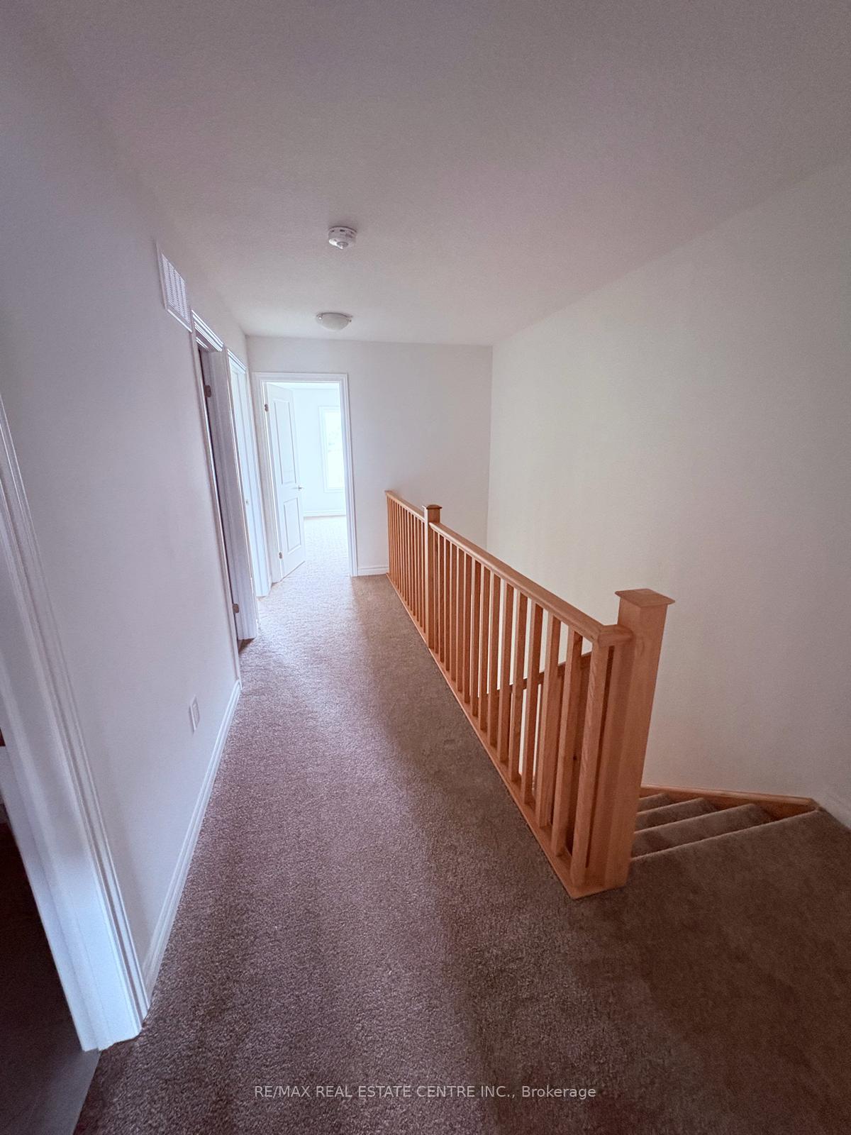Photo 9 of 8 Elite Crescent, Haldimand — HOMEH