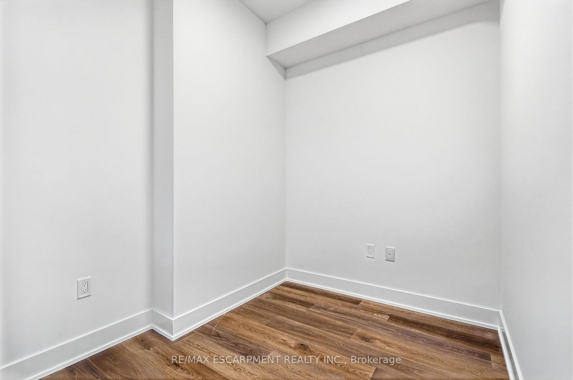 Photo 5 of Unit 1308B, 125 Nipissing Road, Milton, Timberlea — HOMEH