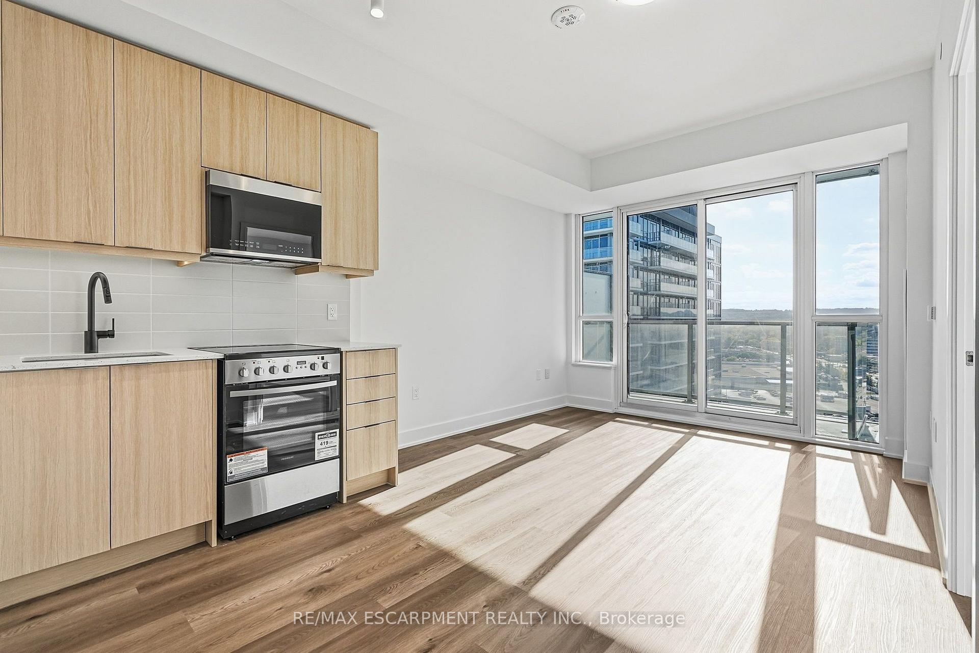 Photo 9 of Unit 1308B, 125 Nipissing Road, Milton, Timberlea — HOMEH