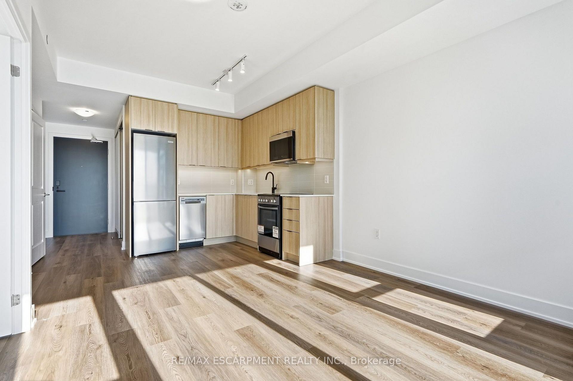 Photo 13 of Unit 1308B, 125 Nipissing Road, Milton, Timberlea — HOMEH