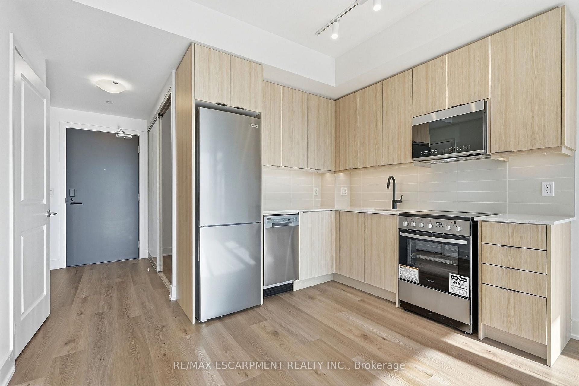 Photo 14 of Unit 1308B, 125 Nipissing Road, Milton, Timberlea — HOMEH