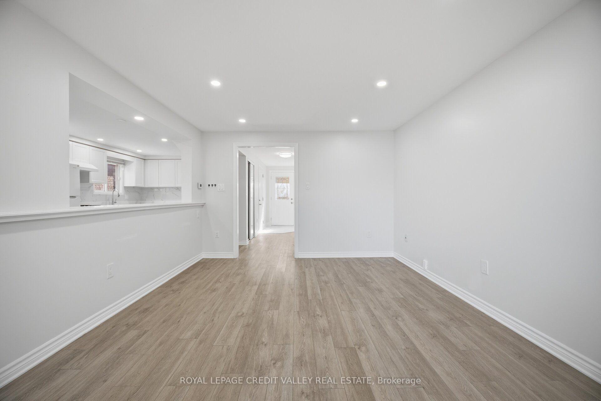 Photo 5 of 37 Rodgers Road, Guelph, Kortright West — HOMEH