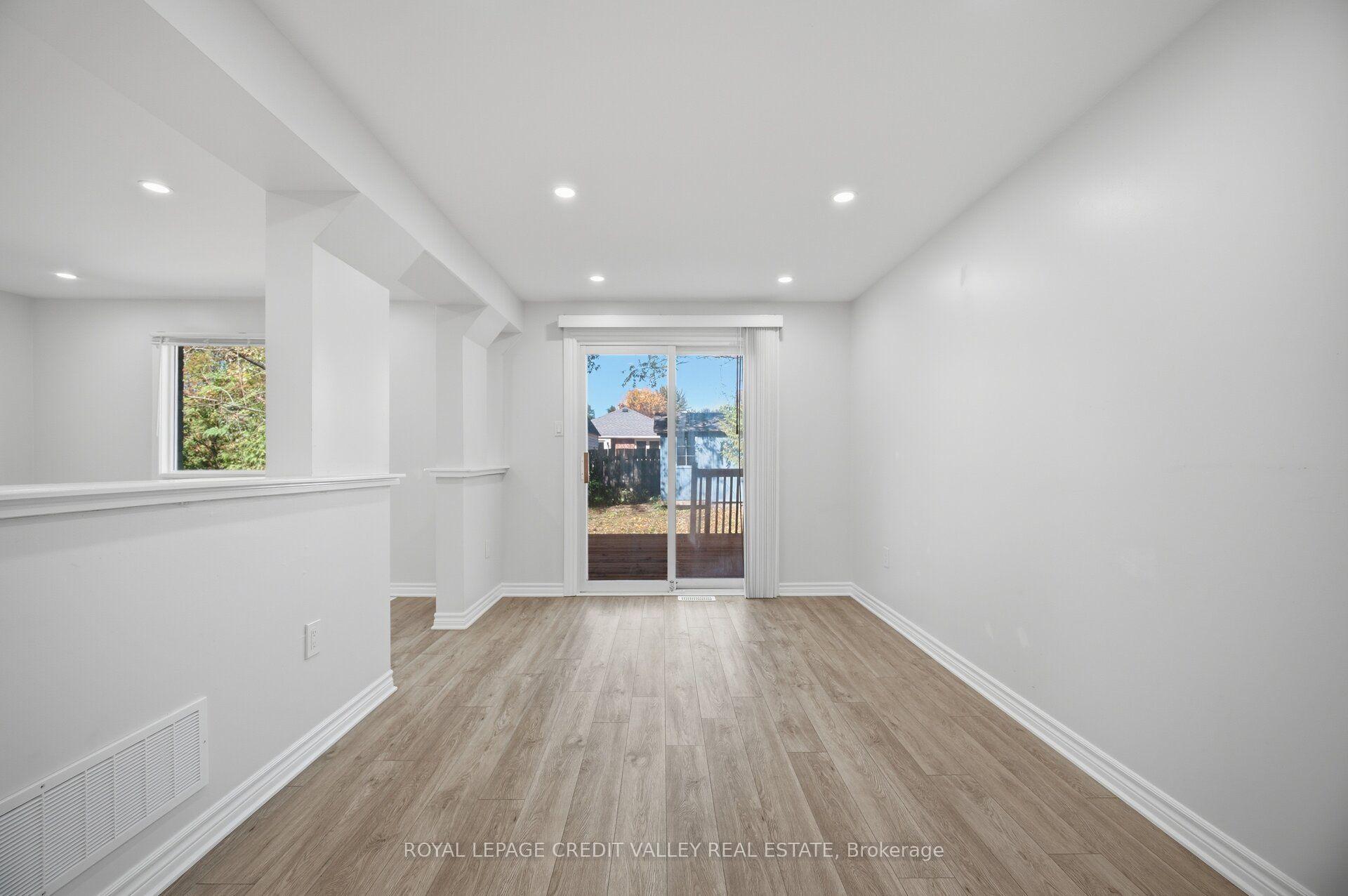 Photo 8 of 37 Rodgers Road, Guelph, Kortright West — HOMEH