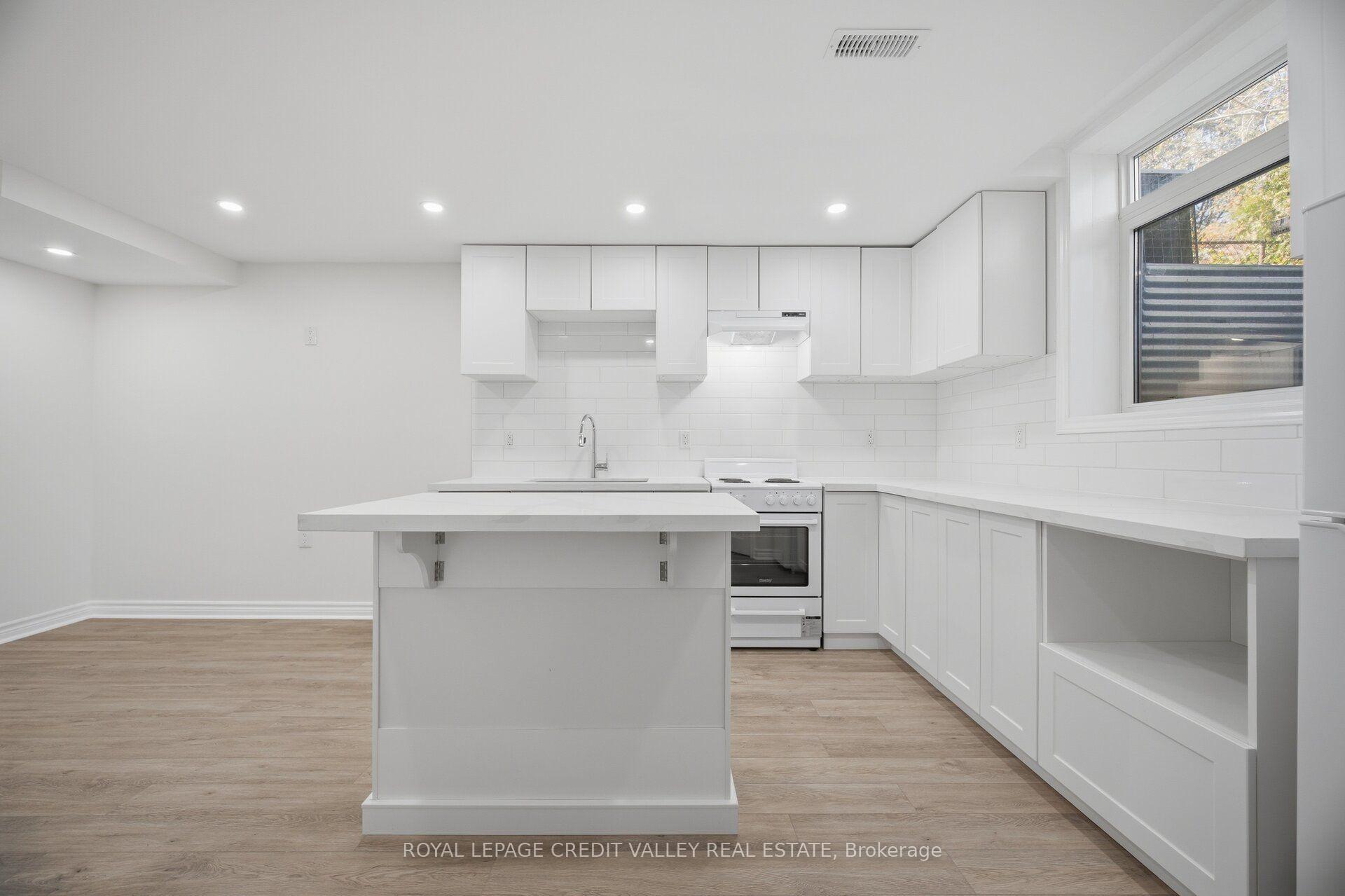 Photo 40 of 37 Rodgers Road, Guelph, Kortright West — HOMEH