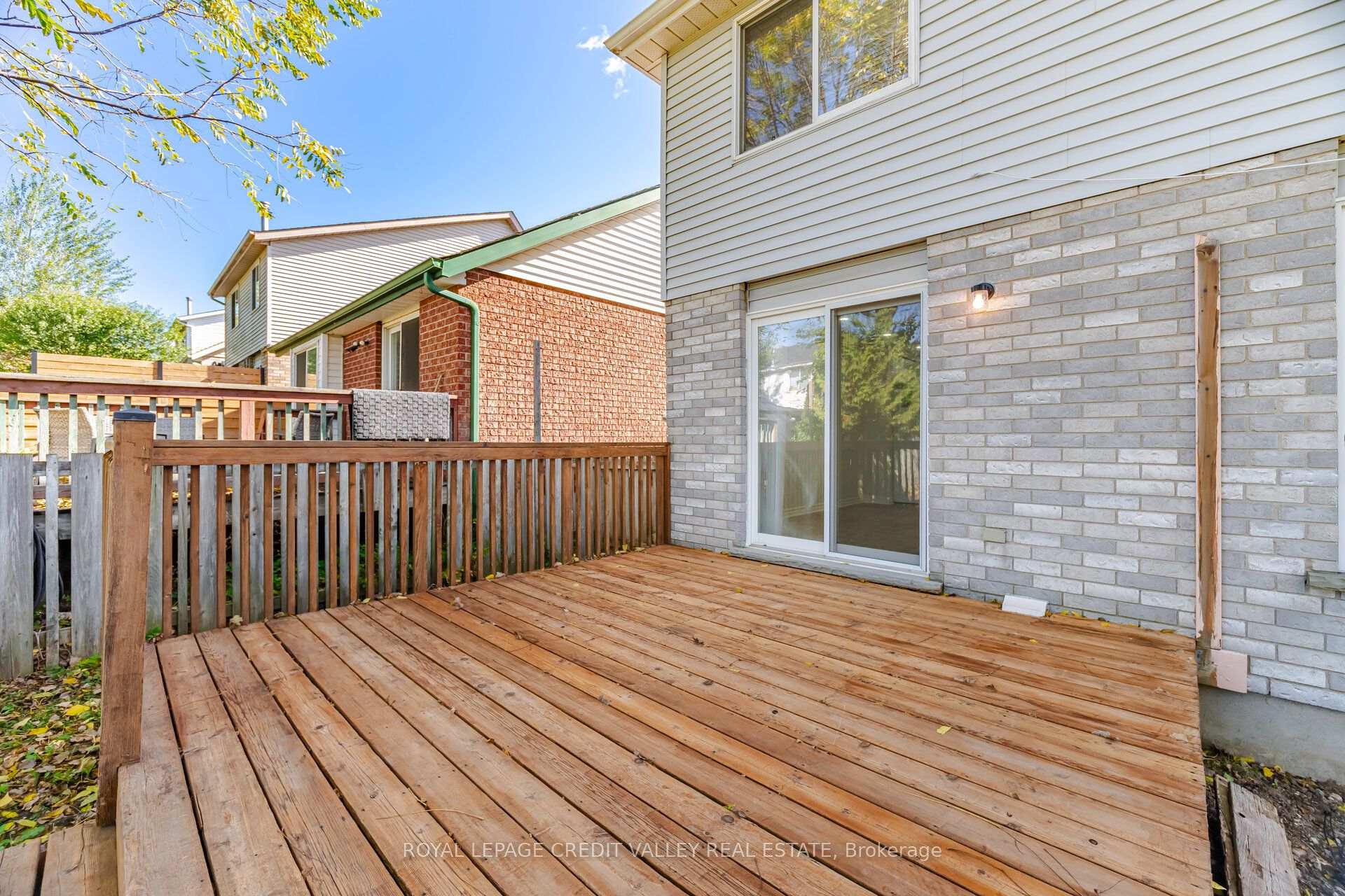Photo 48 of 37 Rodgers Road, Guelph, Kortright West — HOMEH