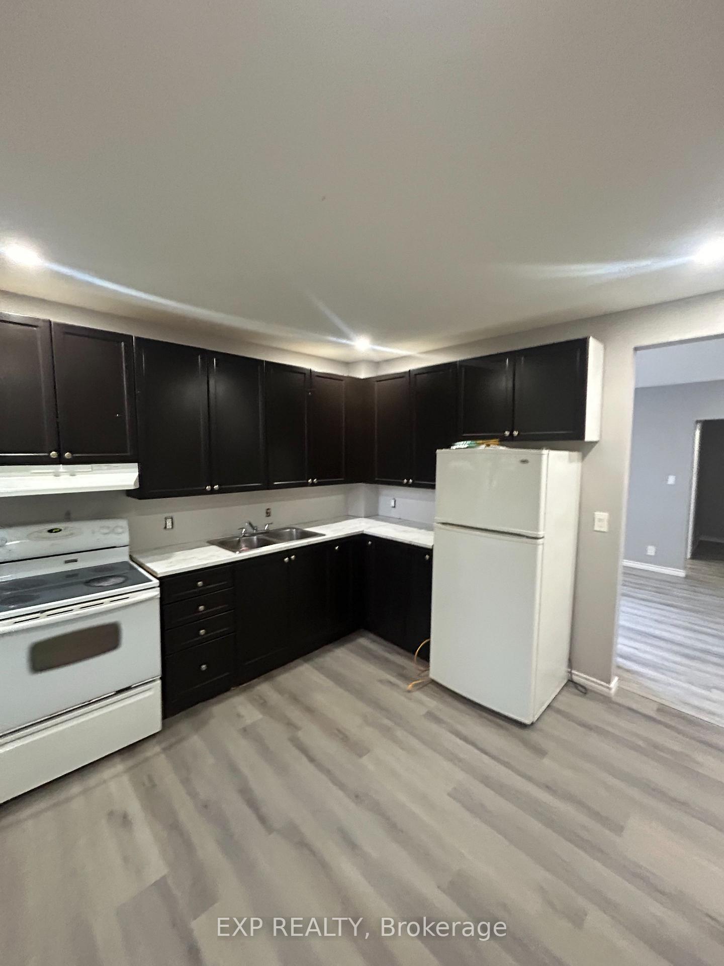 Photo 15 of 11 Hart Street, Brant, Brantford Twp — HOMEH