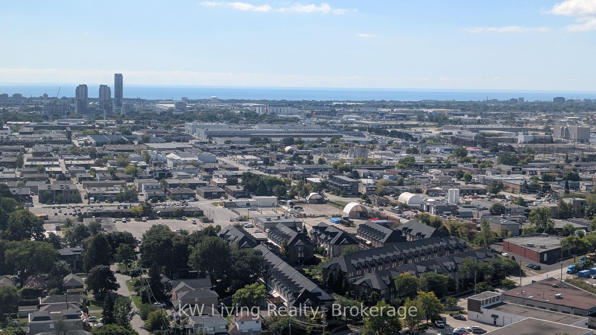 Photo 7 of Unit Ph08, 3 Michael Power Place, Etobicoke, Islington-City Centre West — HOMEH