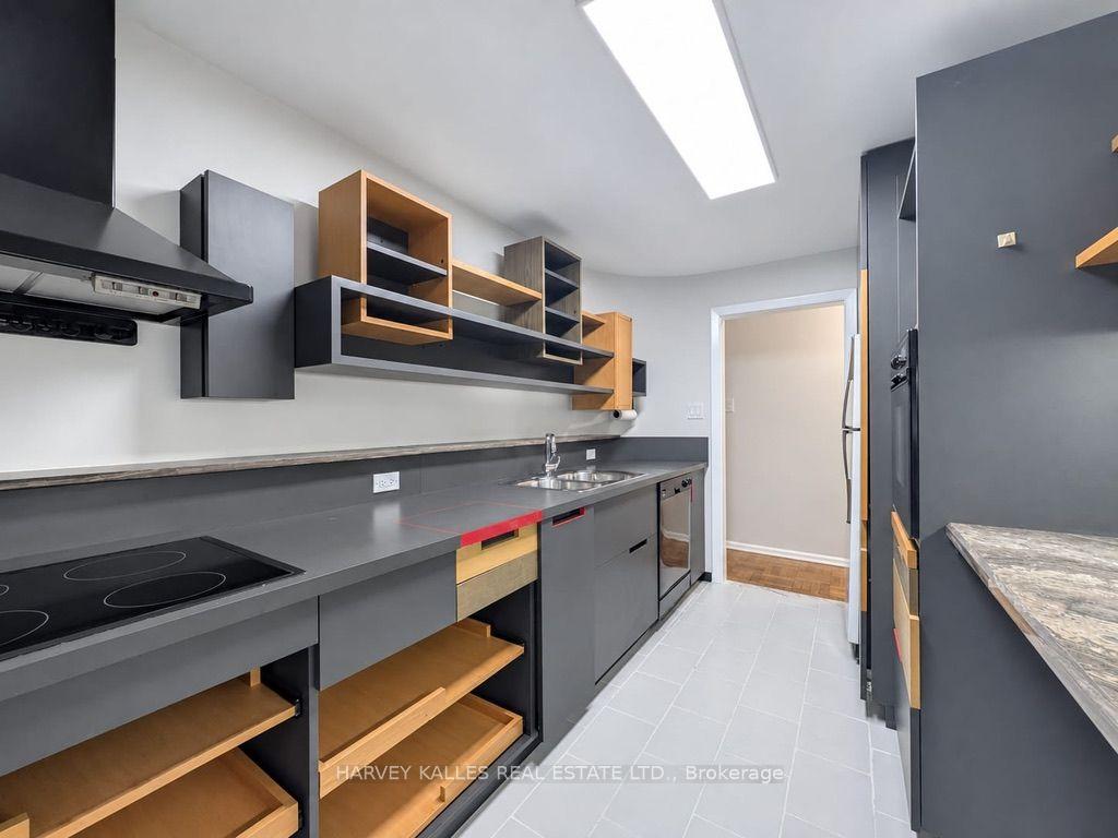 Photo 1 of Unit 1B, 65 Old Mill Road, Etobicoke, Kingsway South — HOMEH