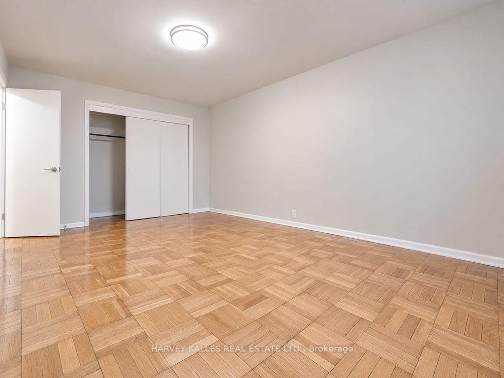 Photo 5 of Unit 1B, 65 Old Mill Road, Etobicoke, Kingsway South — HOMEH