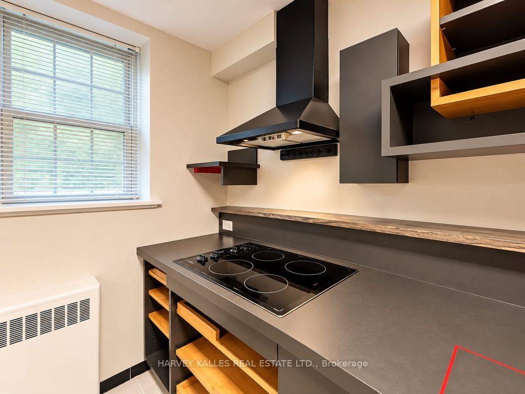 Photo 20 of Unit 1B, 65 Old Mill Road, Etobicoke, Kingsway South — HOMEH