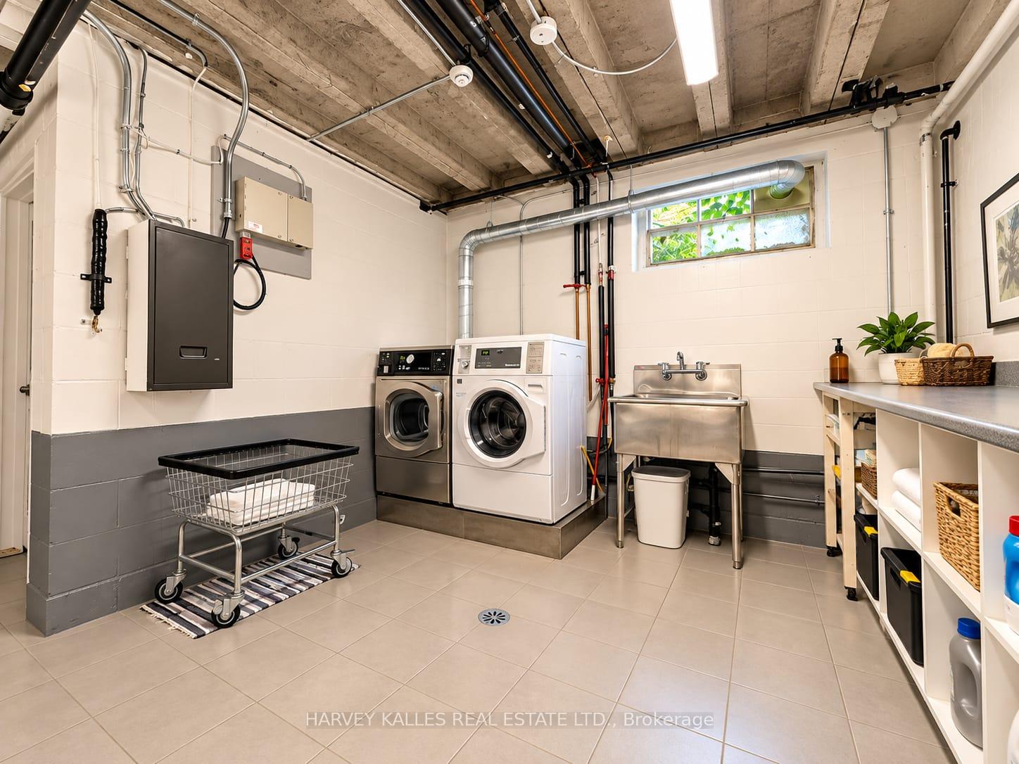 Photo 30 of Unit 1B, 65 Old Mill Road, Etobicoke, Kingsway South — HOMEH
