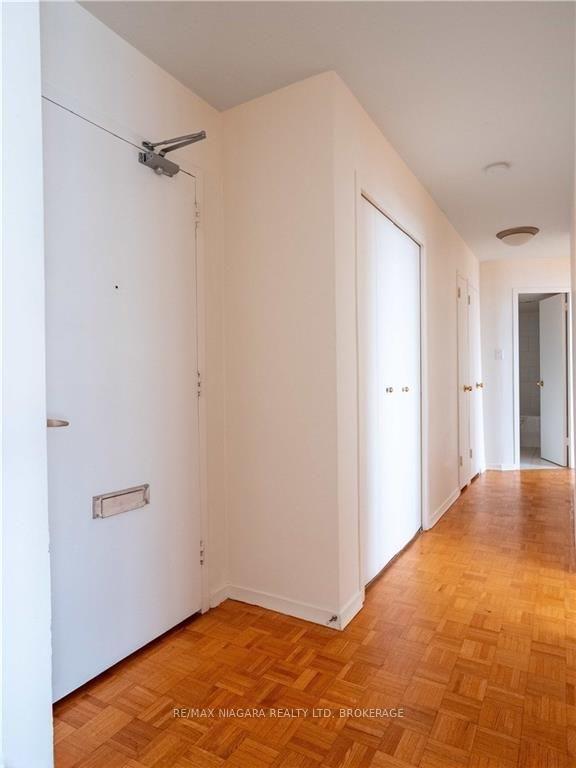Photo 11 of Unit 1002, 35 Towering Heights Boulevard, St. Catharines, Glendale/Glenridge — HOMEH