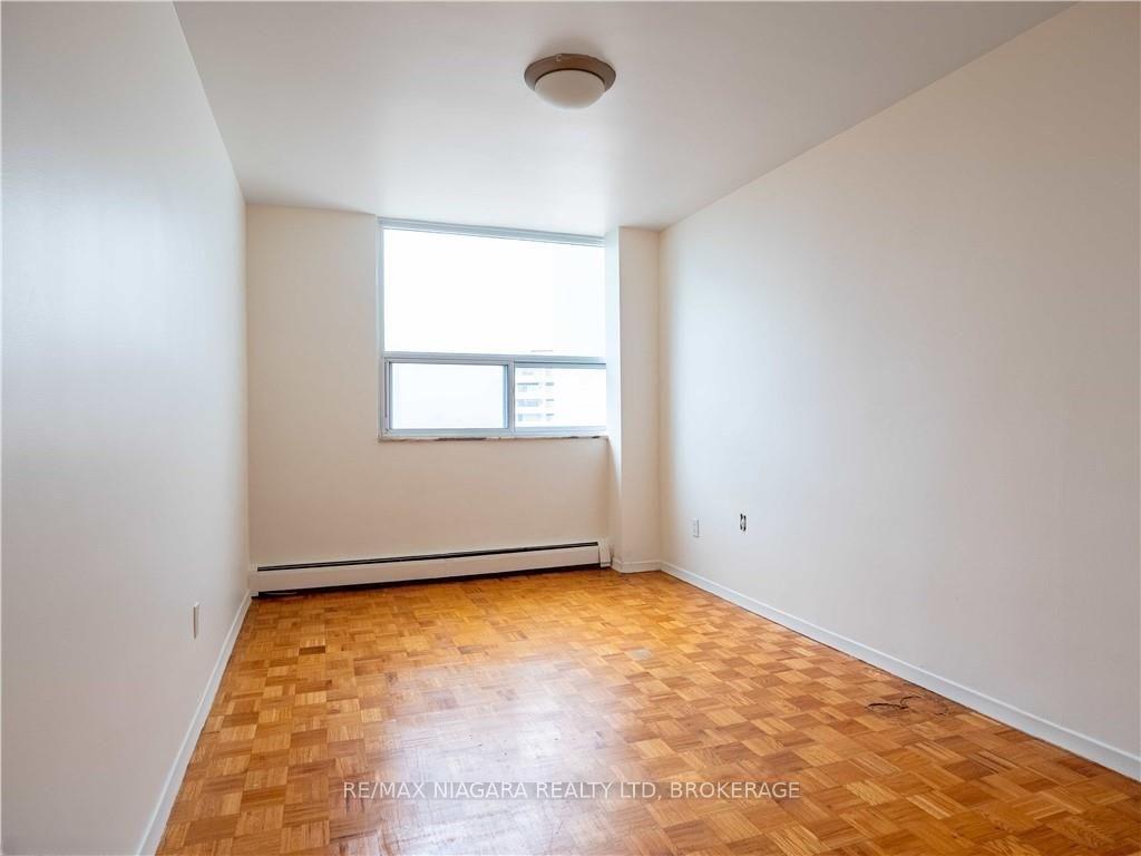 Photo 19 of Unit 1002, 35 Towering Heights Boulevard, St. Catharines, Glendale/Glenridge — HOMEH