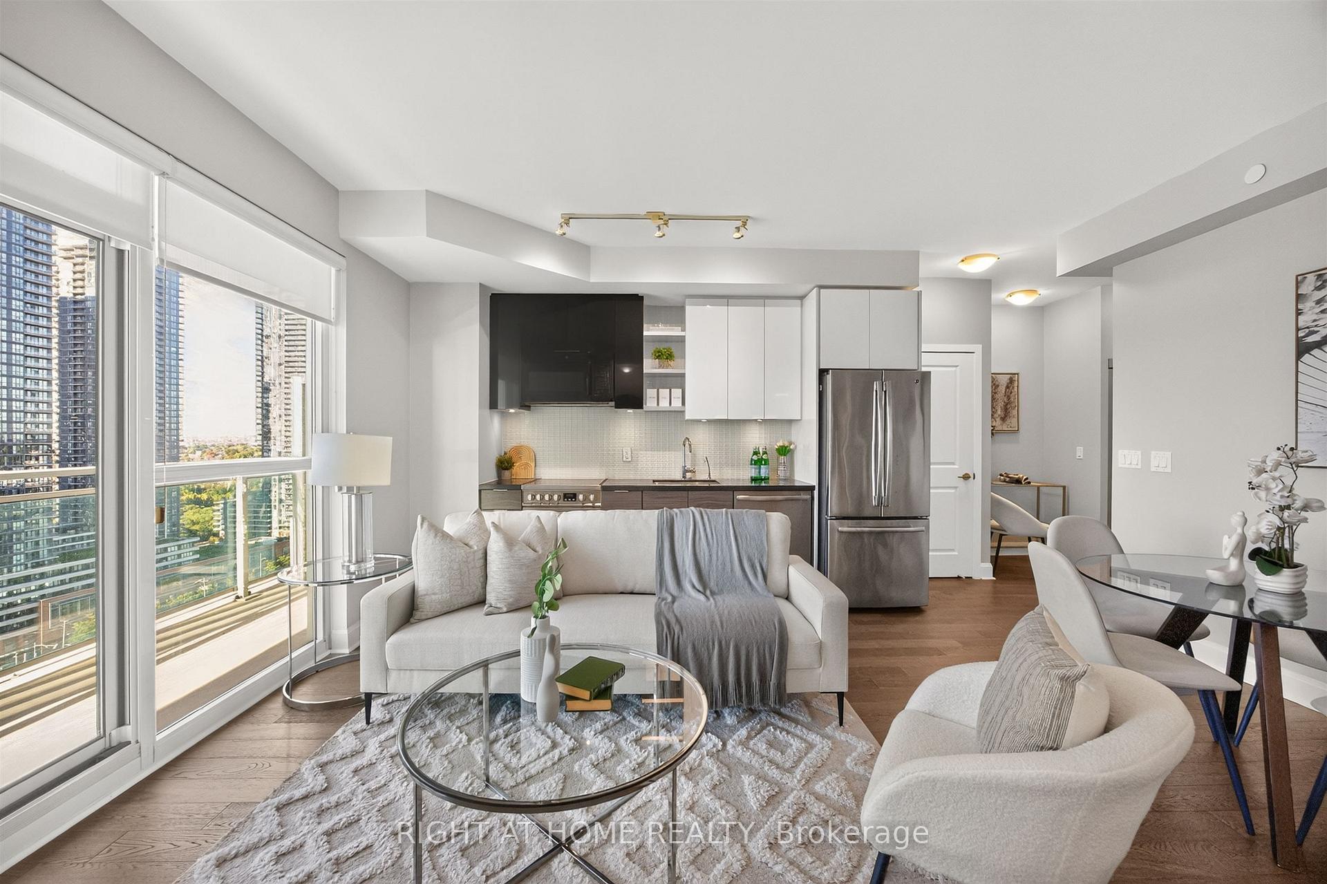 Photo 5 of Unit 1801, 33 Shore Breeze Drive, Etobicoke, Mimico — HOMEH