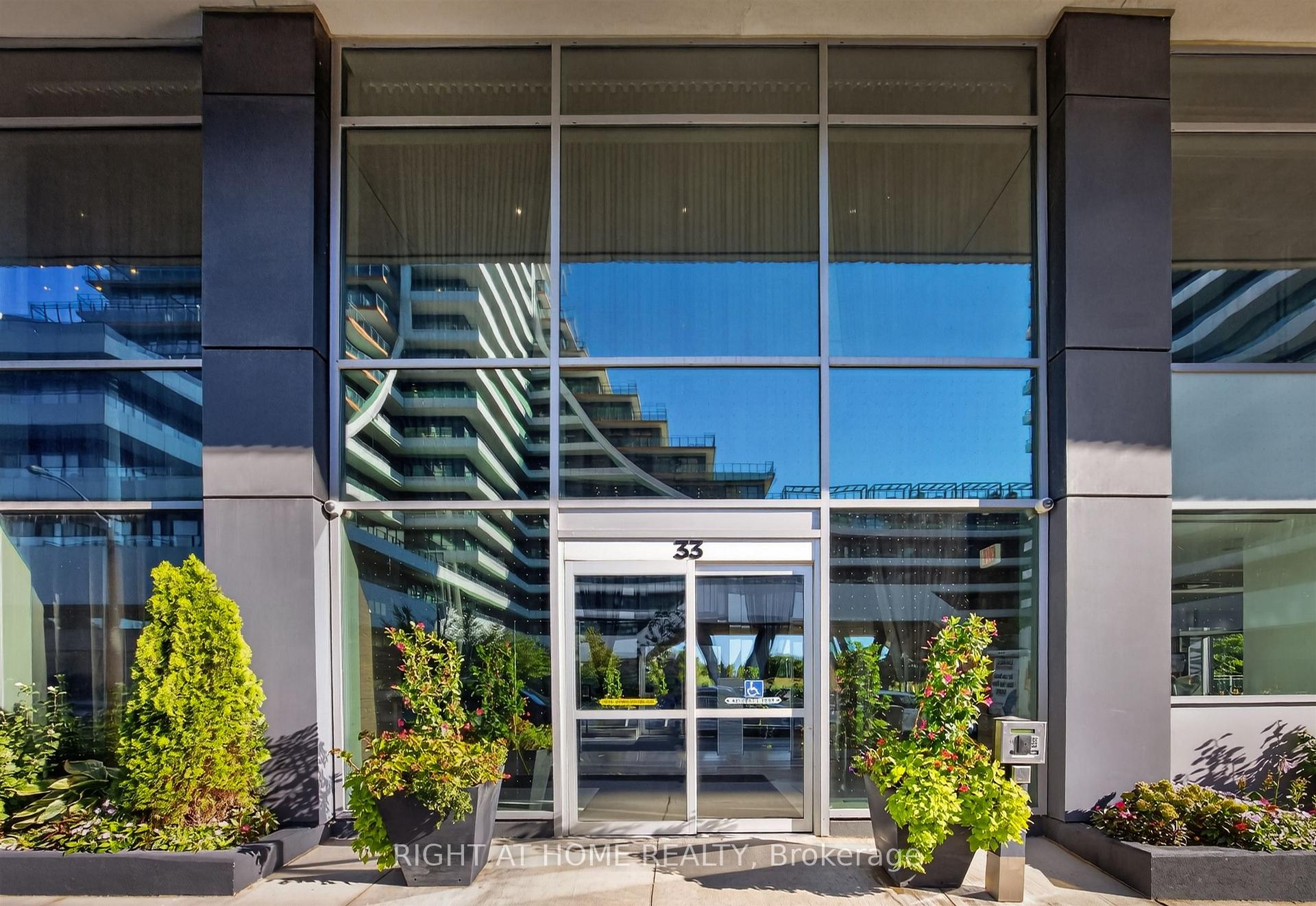 Photo 18 of Unit 1801, 33 Shore Breeze Drive, Etobicoke, Mimico — HOMEH
