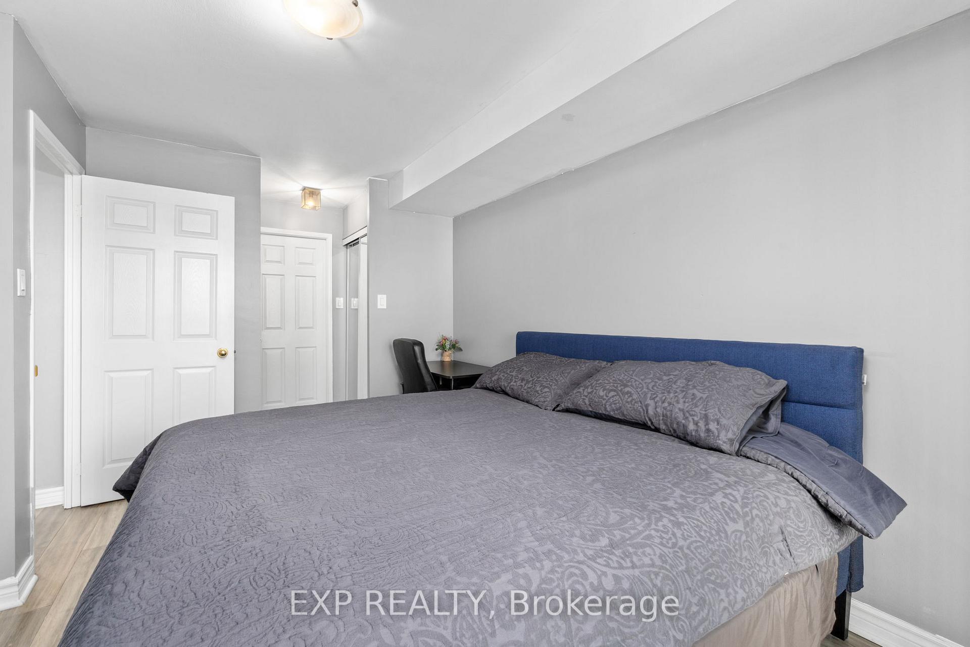 Photo 14 of Unit 409, 889 Bay Street, Toronto, Bay Street Corridor — HOMEH