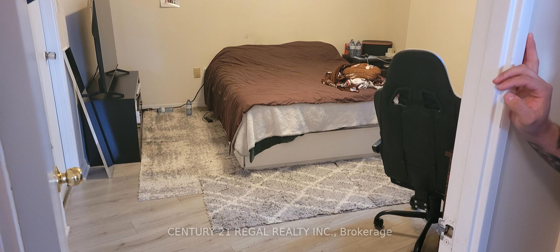 Photo 13 of Unit 804, 380 Dixon Road, Etobicoke, Kingsview Village-The Westway — HOMEH