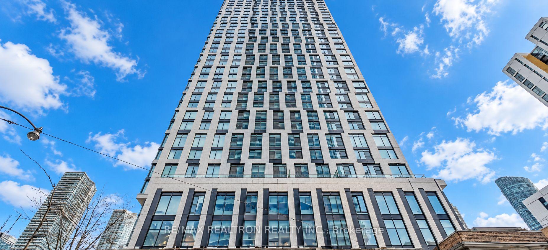 Photo of Unit 4512, 252 Church Street