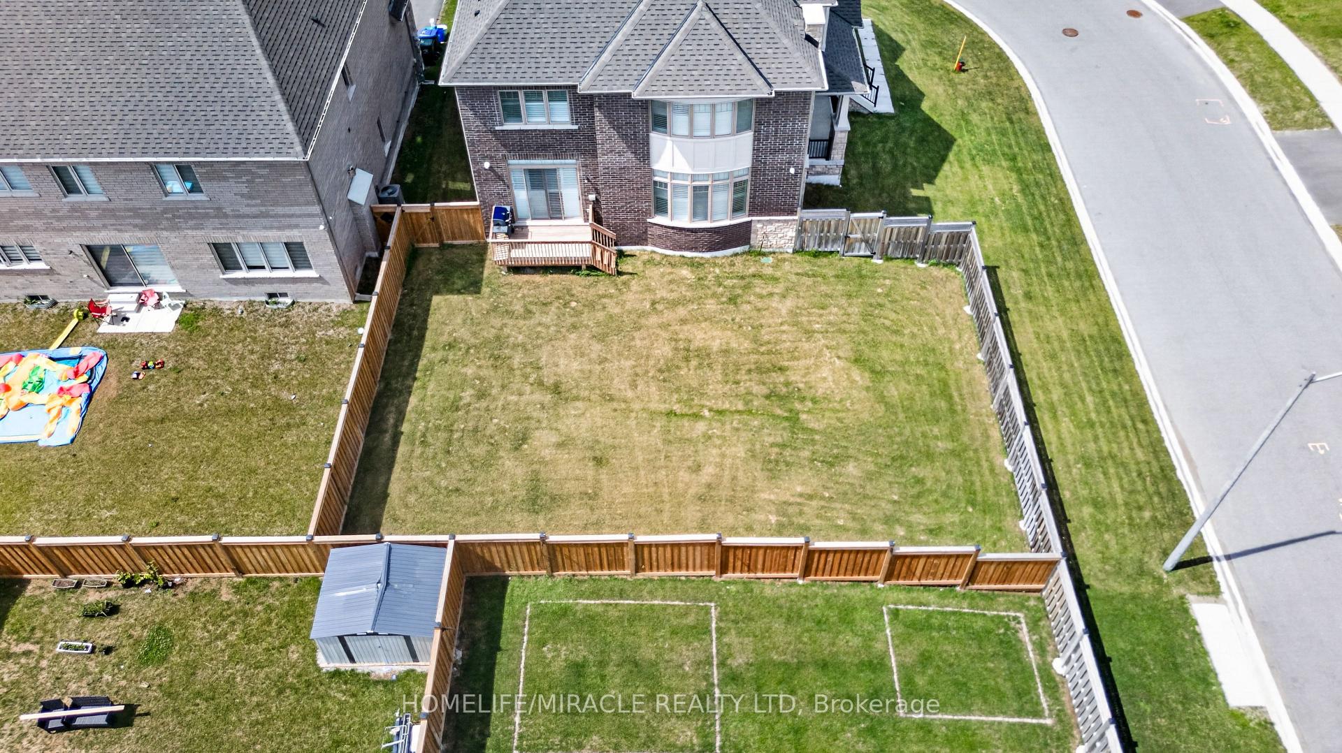 Photo 6 of 1518 Broderick Street, Innisfil, Rural Innisfil — HOMEH