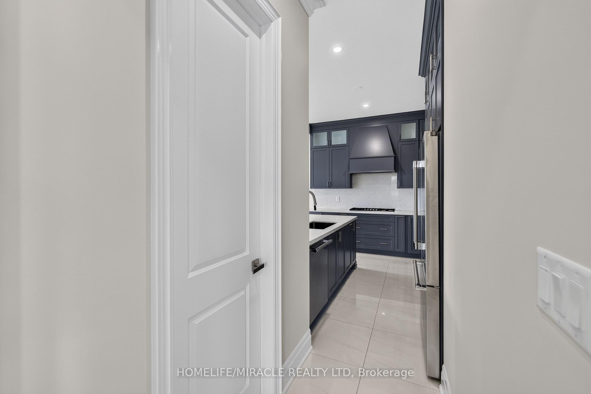 Photo 9 of 1518 Broderick Street, Innisfil, Rural Innisfil — HOMEH