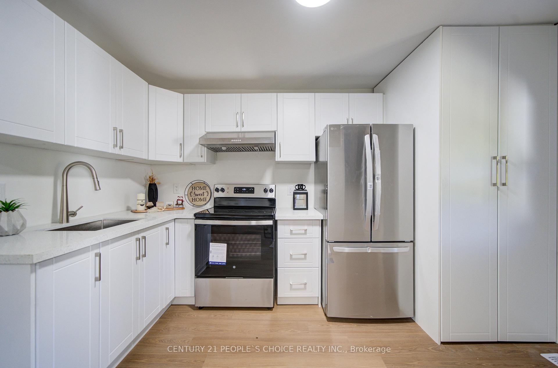 Photo 20 of 176 London Street S, Hamilton, Delta — HOMEH