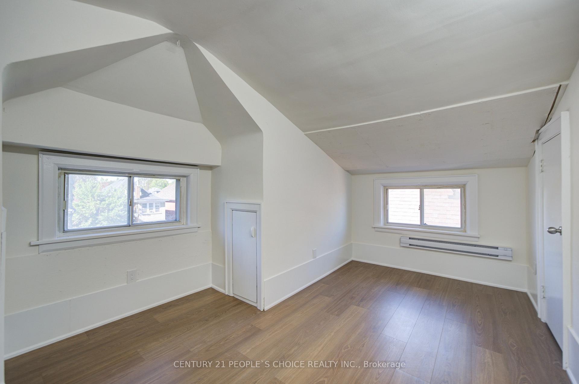 Photo 39 of 176 London Street S, Hamilton, Delta — HOMEH