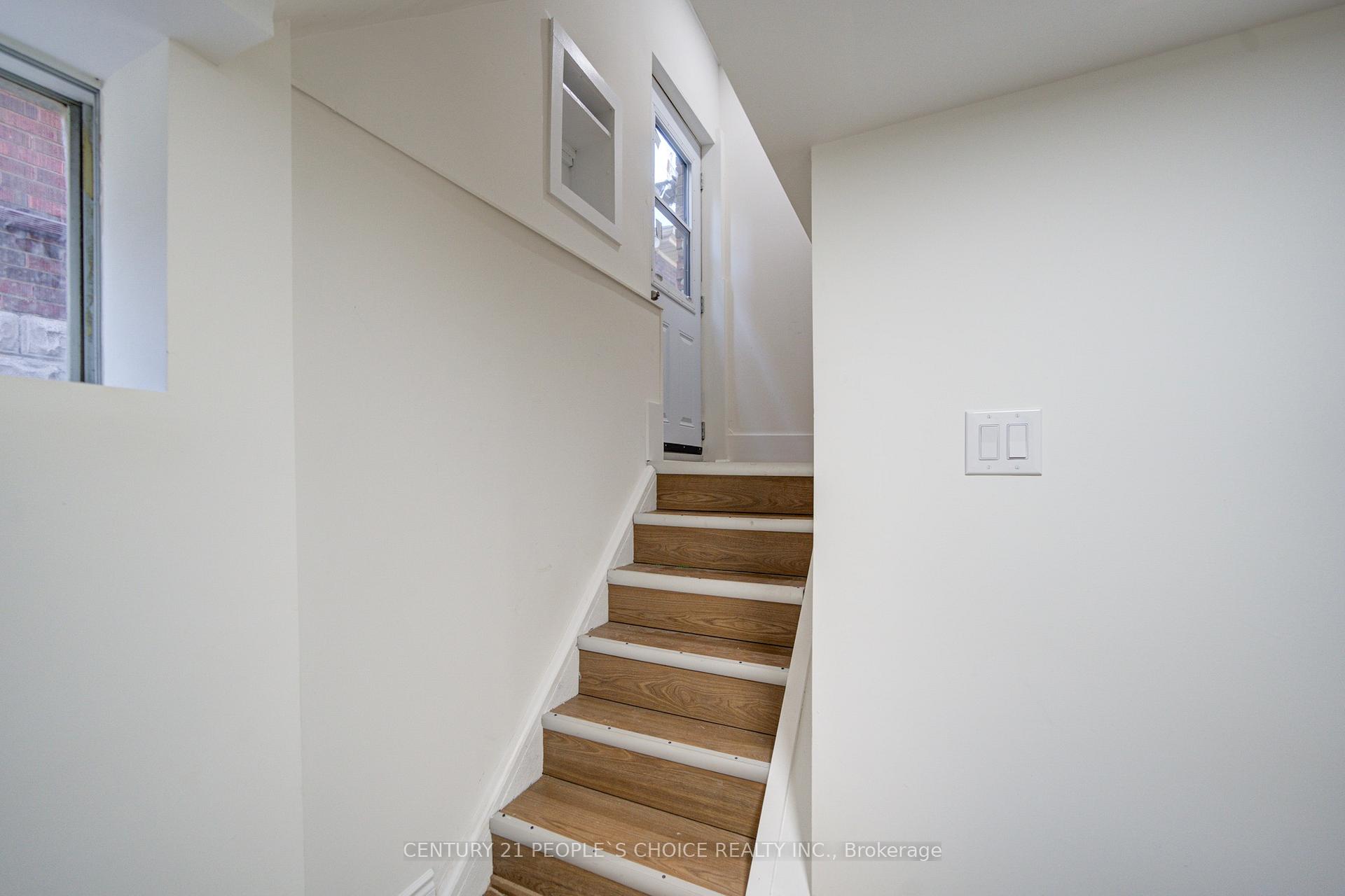 Photo 41 of 176 London Street S, Hamilton, Delta — HOMEH