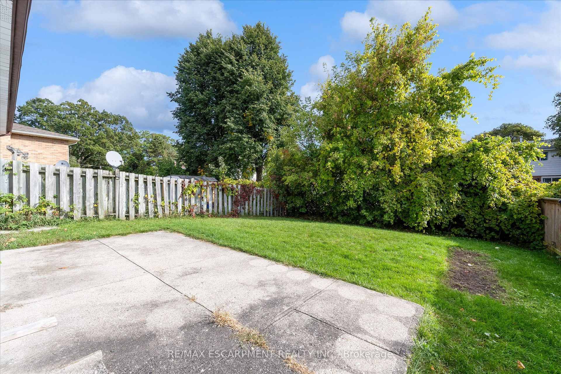 Photo 26 of 16 Crystal Court, Cambridge, Greenway-Chaplin — HOMEH