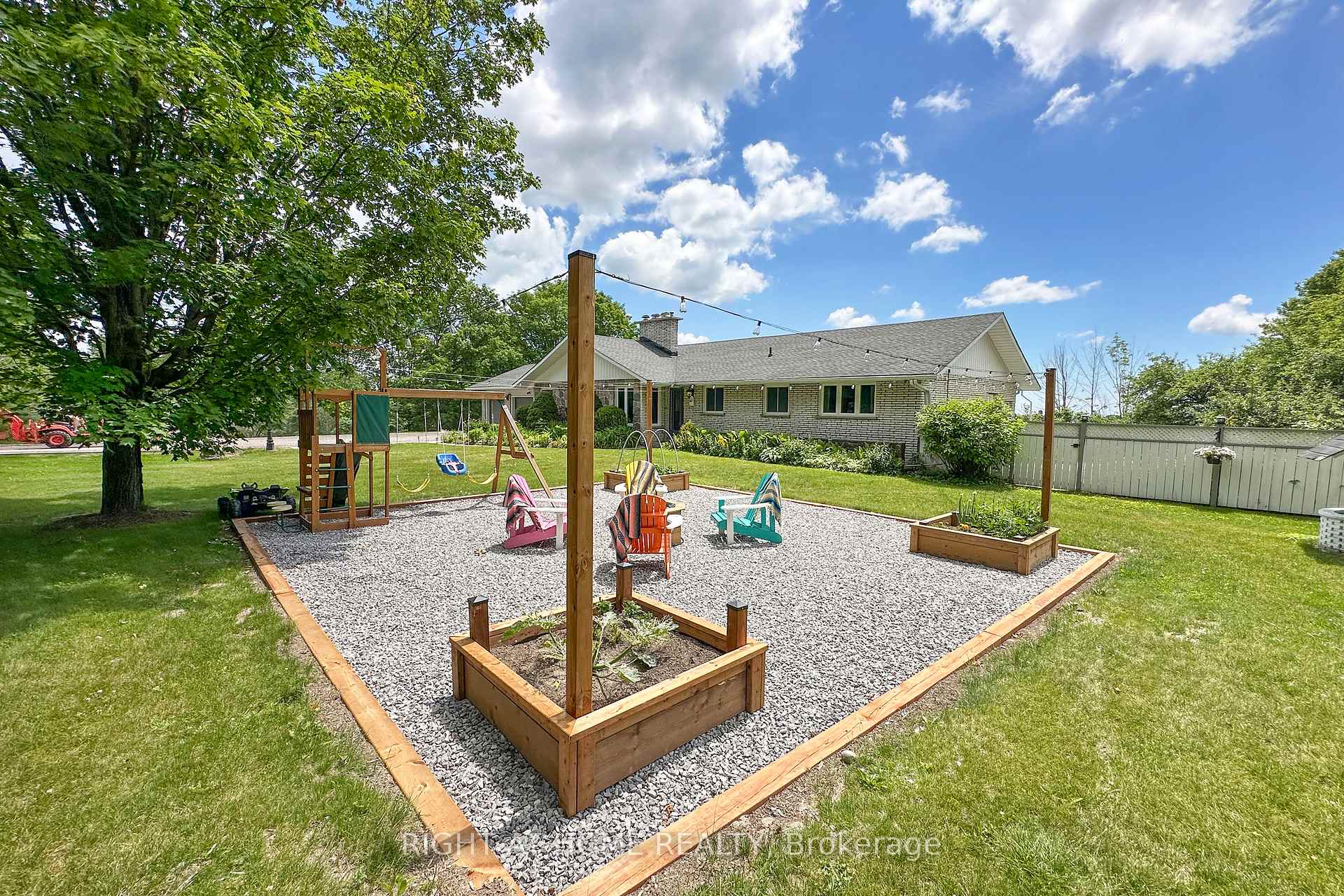 Photo 4 of 3710 Skelding Road, Clarington, Rural Clarington — HOMEH