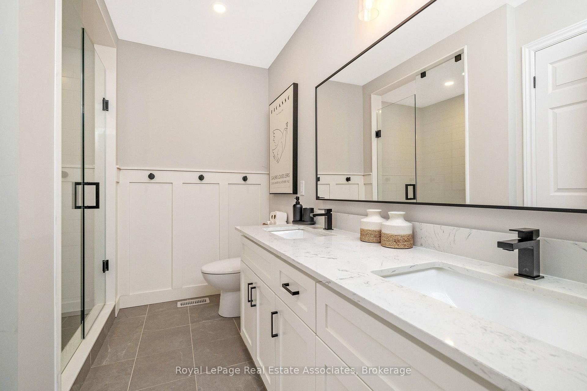 Photo 38 of Unit 10, 19 Braida Lane, Halton Hills, Acton — HOMEH