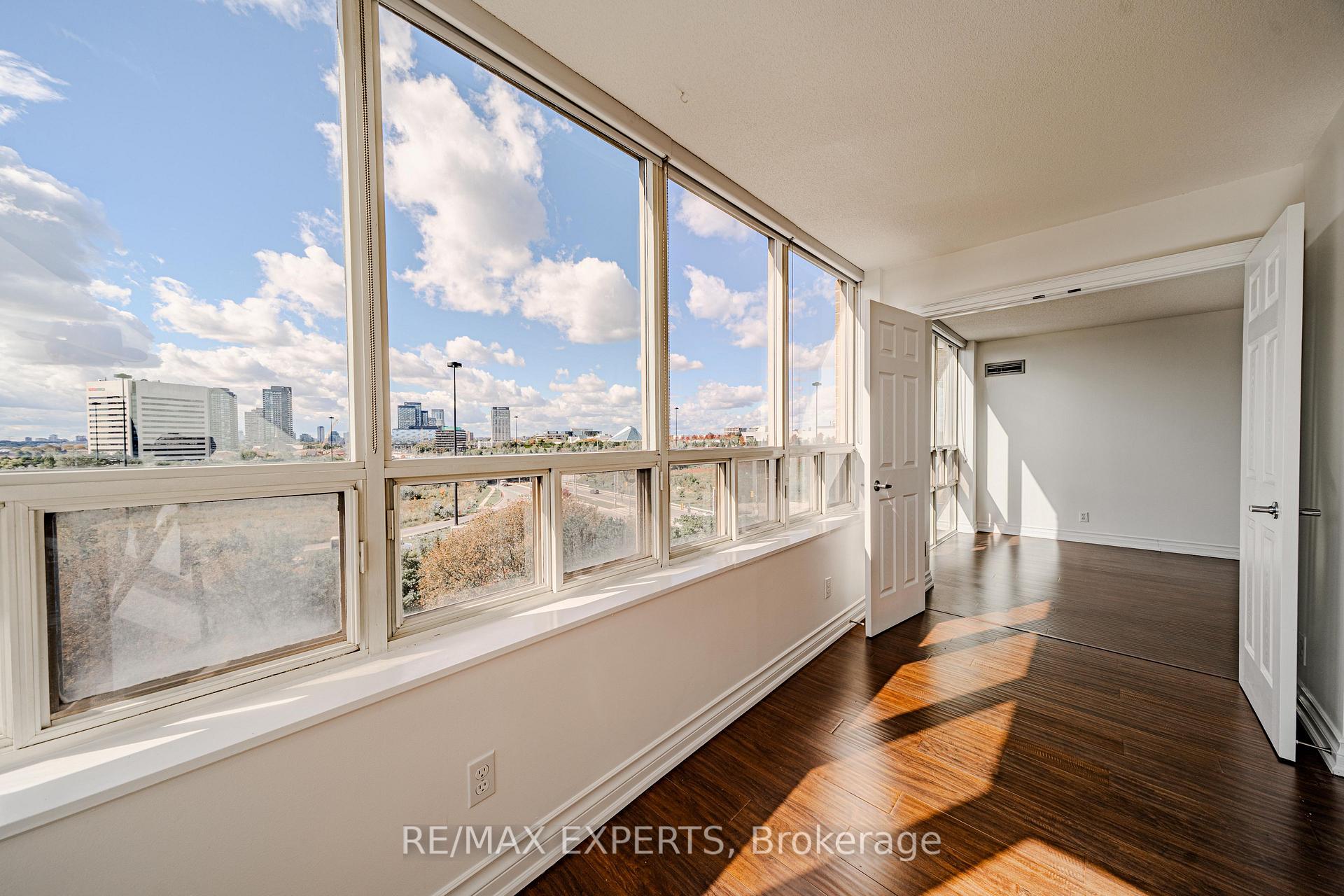 Photo 23 of Unit 802, 215 Wynford Drive, Toronto, Flemingdon Park — HOMEH