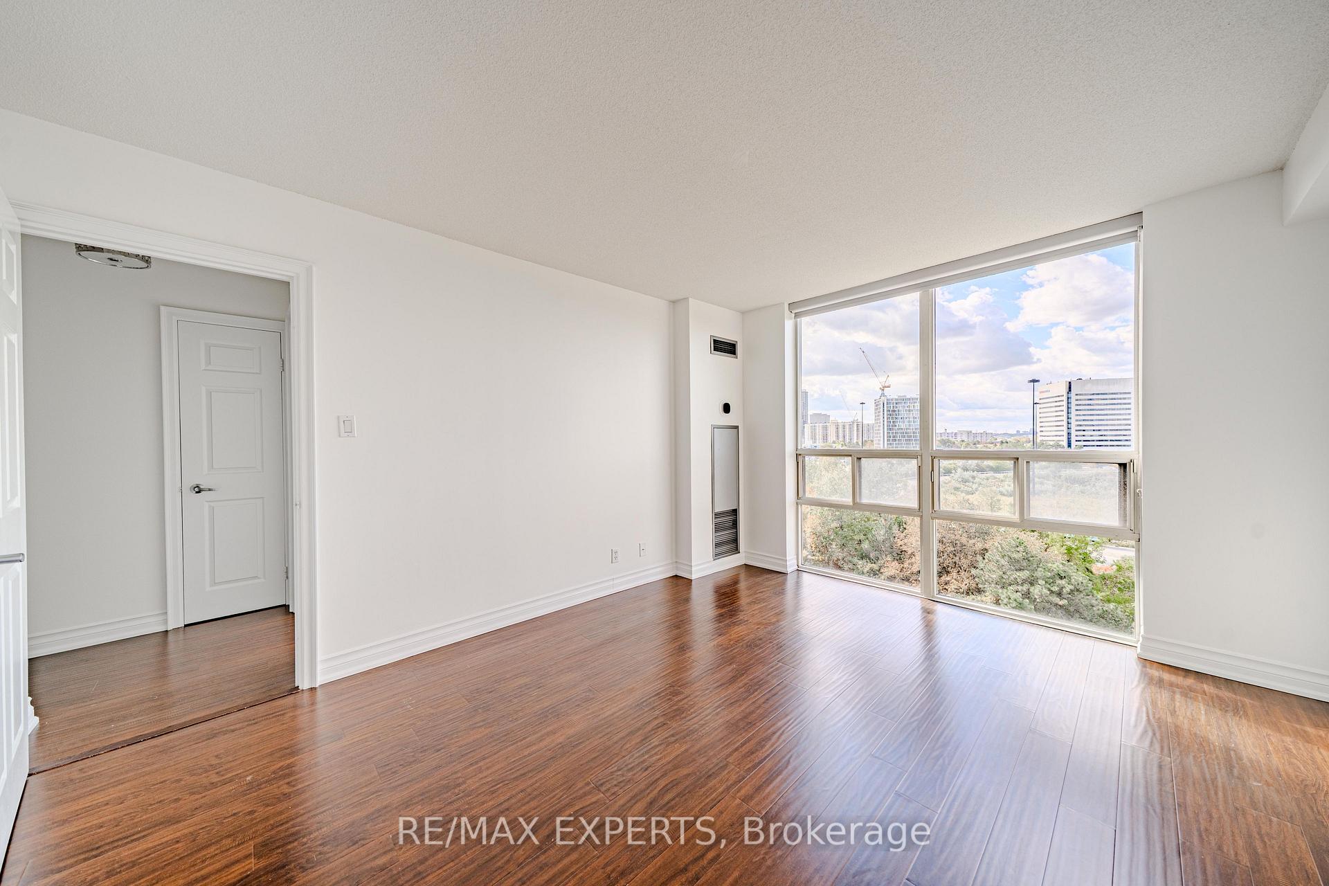 Photo 27 of Unit 802, 215 Wynford Drive, Toronto, Flemingdon Park — HOMEH