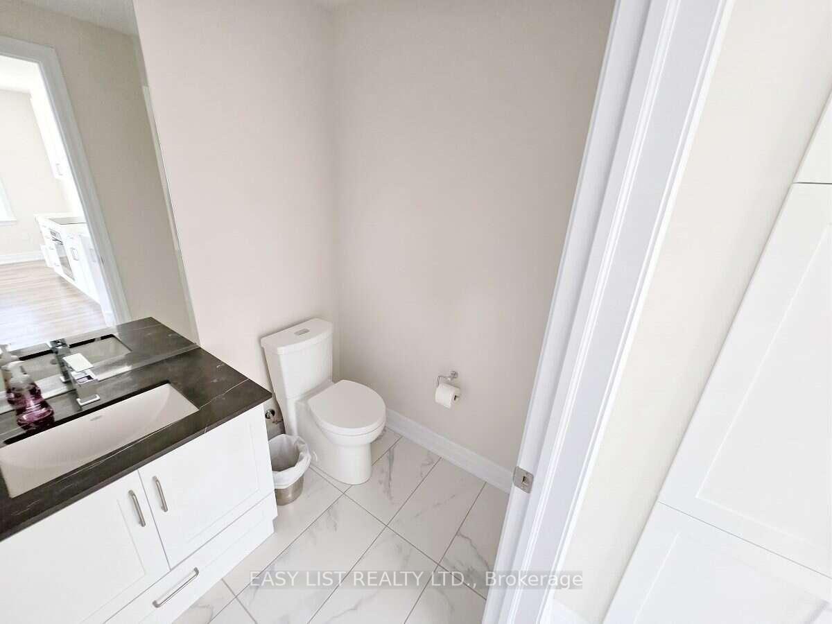 Photo 10 of Unit 706, 9075 Jane Street, Vaughan, Concord — HOMEH