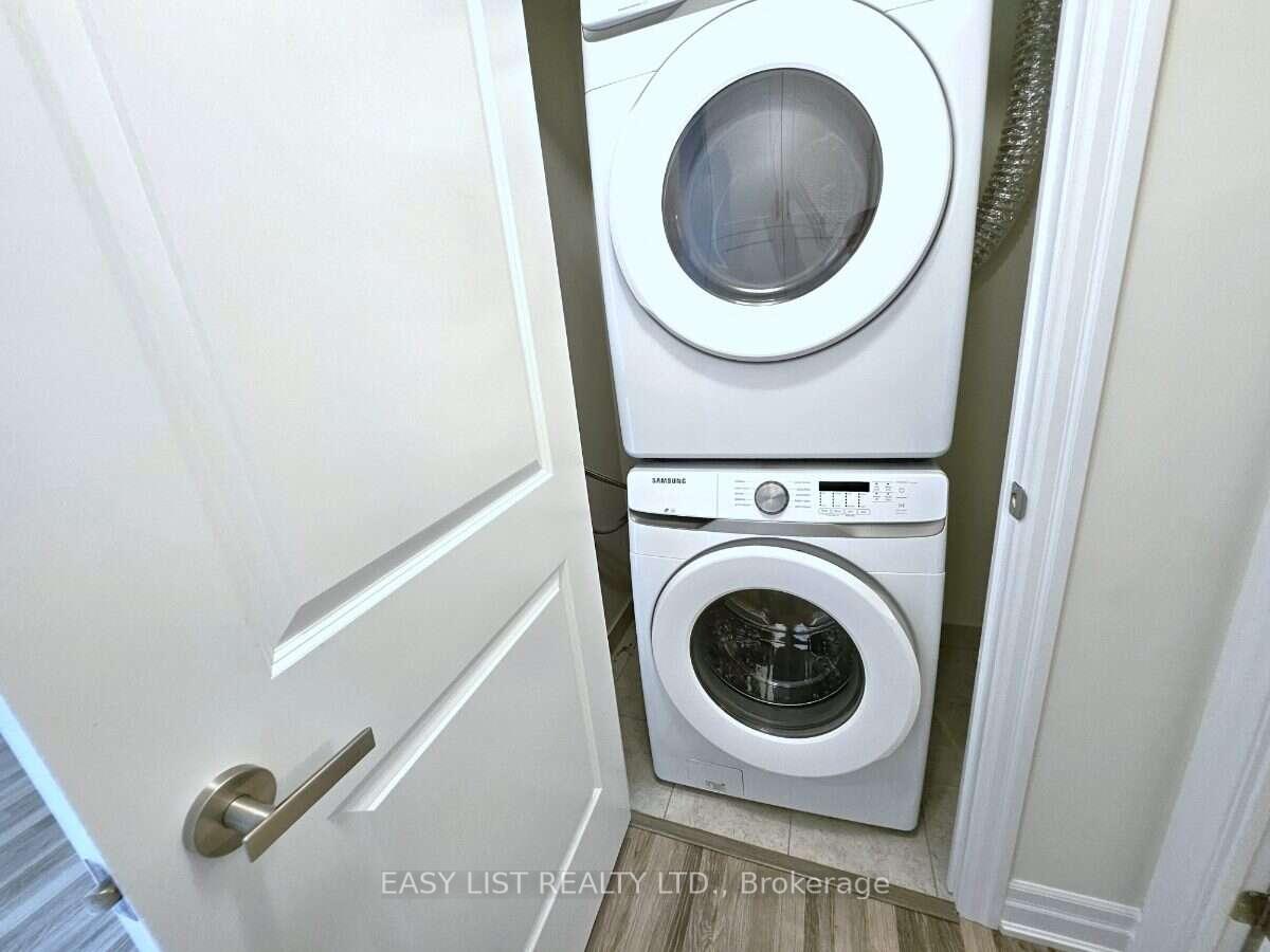 Photo 9 of Unit 706, 9075 Jane Street, Vaughan, Concord — HOMEH