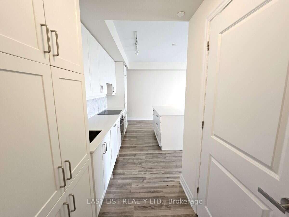 Photo 11 of Unit 706, 9075 Jane Street, Vaughan, Concord — HOMEH