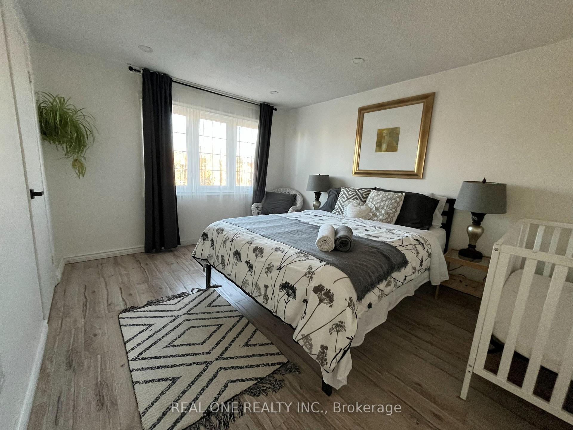 Photo 15 of 3245 Cambourne Crescent, Mississauga, Meadowvale — HOMEH