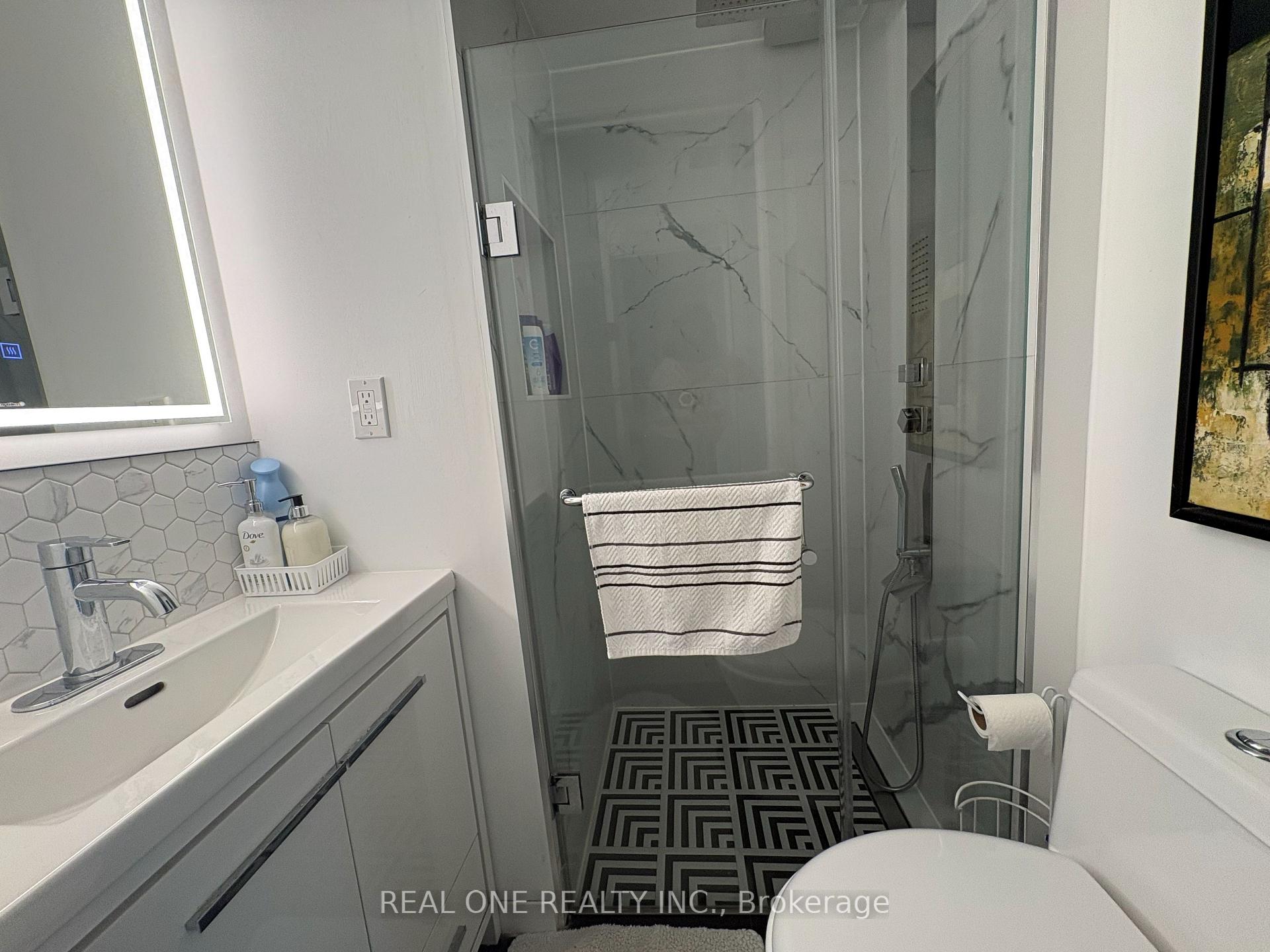 Photo 22 of 3245 Cambourne Crescent, Mississauga, Meadowvale — HOMEH