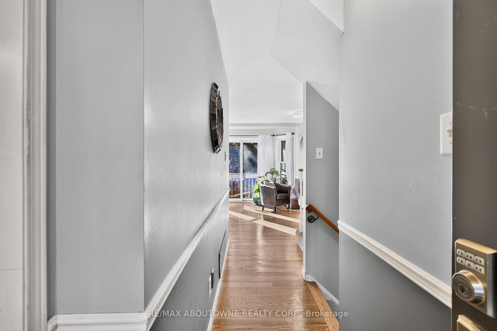 Photo 3 of Unit 53, 2915 Headon Forest Drive, Burlington, Headon — HOMEH