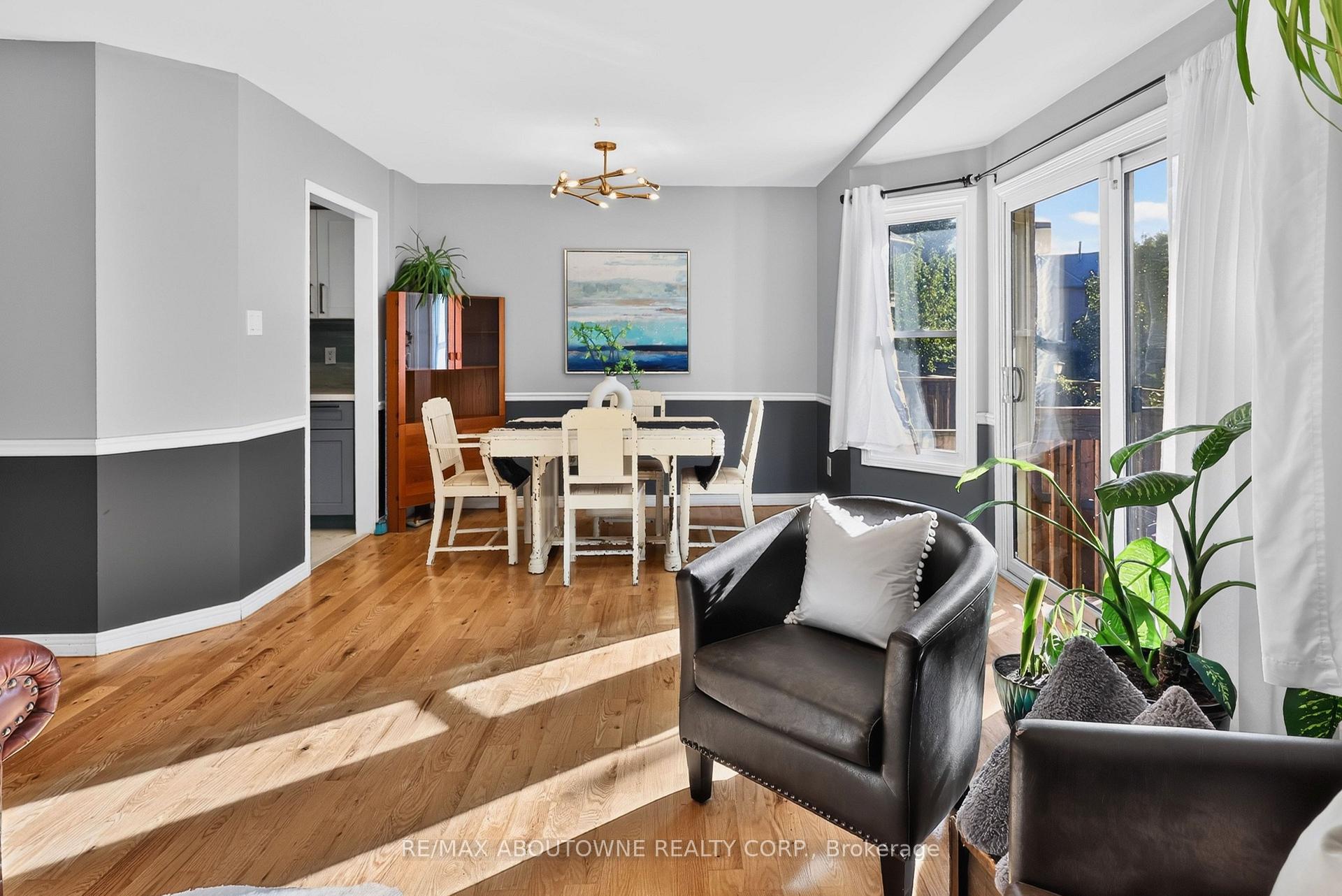 Photo 11 of Unit 53, 2915 Headon Forest Drive, Burlington, Headon — HOMEH